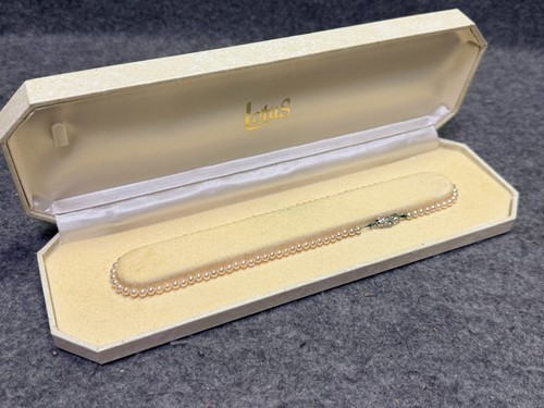 Lotus cultured pearl necklace - lotus,