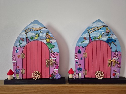 Fairy castle door garden - , decor