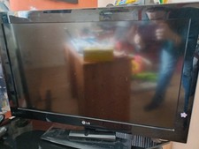 LG TV Screen,  black, used but good condition, wipes down well, size 32inch