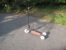 VINTAGE TRI-ANG SCOOTER