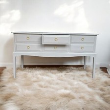 Stag Minstrel Dressing Table