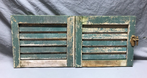 Pair vtg distressed 12x14 - pair,