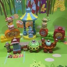 Mega Bloks In the night garden Figures Haahoos Gazebo PlaySet & Ninky Nonk Train