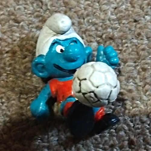 Smurf football soccer ball - football/soccer,