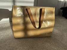 Louis Vuitton Reade Handbag