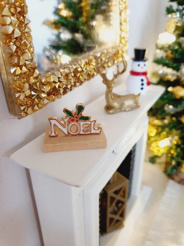 Dolls house christmas - house,