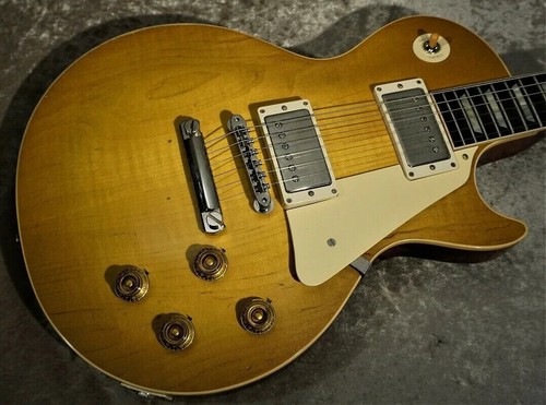 Guitar with top quality - ,