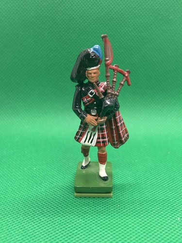 Britains 8016 scots - britains, guards