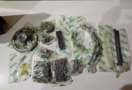 Incomplete timing chain kit - incomplete,