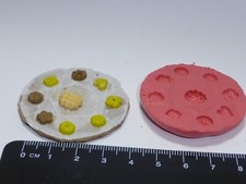 1:12 Scale Biscuit  Mold -