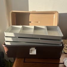 VINTAGE SEWING/Crafts/Fishing Tackle Storage BOX Cantilever 8.5x15x6.5” 3 Trays