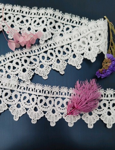 Venice lace ribbon 100 - venice,