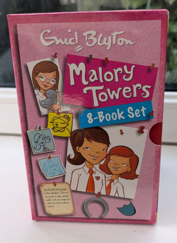 Malory towers box set book - box,