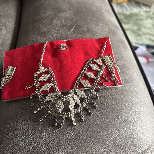 Vintage costume jewellery - vintage,