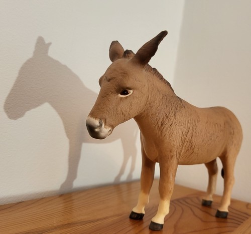 Beswick donkey matt figurine - beswick,