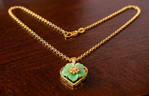Yellow gold tone heart - yellow,