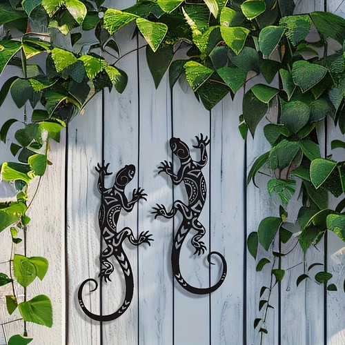 2pc iron gecko - wall, art