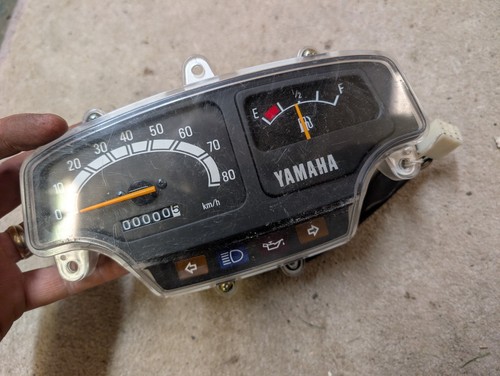 Yamaha cv80 beluga - yamaha,