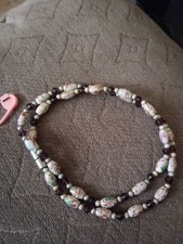  GORGEOUS VINTAGE WHITE WEDDING CAKE NECKLACE ( Venetian/ Murano).