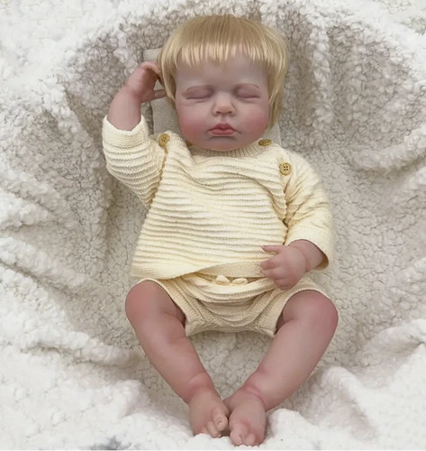 Lifelike reborn realistic - 18",