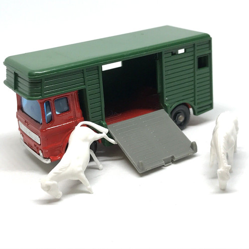 Lesney matchbox horse - lesney,