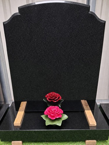 Red rose ceramic - rose, grave