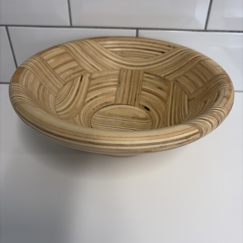 Wooden fruit bowl striped - wooden,