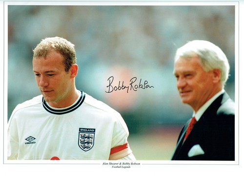 Bobby robson signed - bobby, autograph