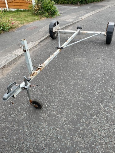 Used sailing dinghy - used, road