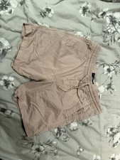 Hollister Men's Pink Shorts