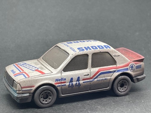 Matchbox skoda 130lr rally car - 130lr,