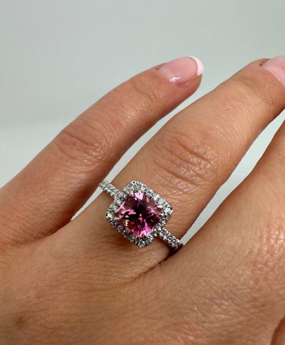 Platinum cushion cut pink - platinum,