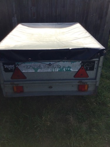 Camel tipper trailer