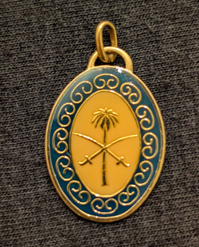 18k yellow gold and - gold, enamel