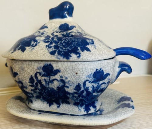 Antique blue white - antique,
