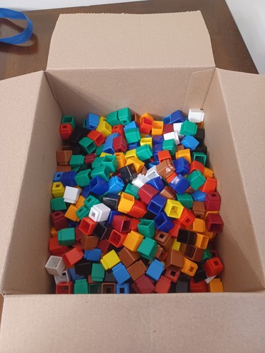 Unifix interlocking cubes for - unifix,