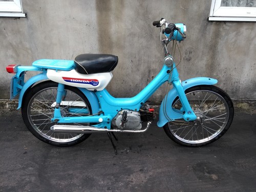 Honda pc50 runs and - ,