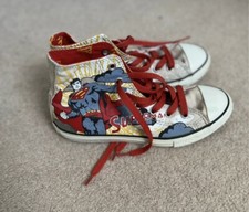 Converse high tops size 2.5 - Superman