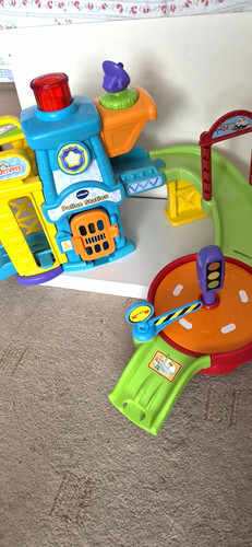 Vtech toot - toot-toot, police