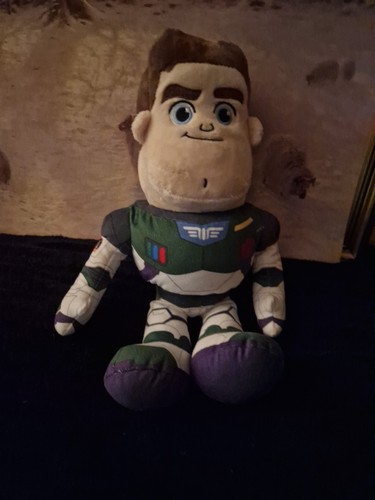 Official disney lightyear buzz - official,