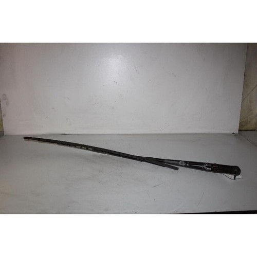 Front wiper arm - wiper,