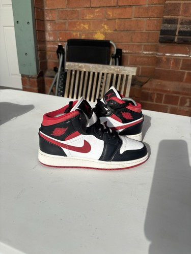 Nike air jordan mid gym - 1,