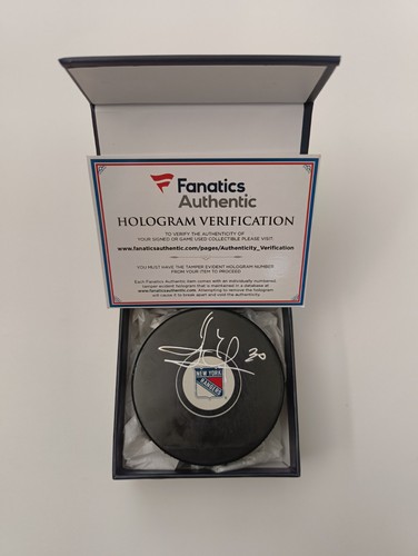 Henrik lunqvist signed hockey - henrik,