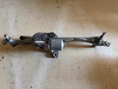 Audi front wiper motor - front,
