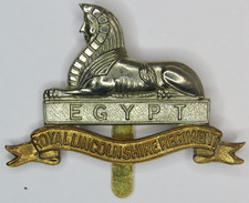 WW1 / WW2 British Army Royal Lincolnshire Regiment Cap Badge - bi metal