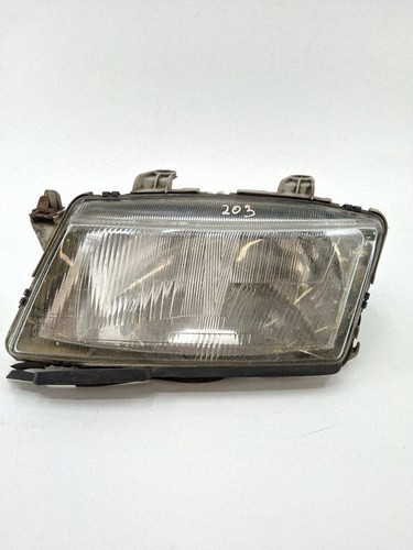 Saab 900 1996 left front - 900,