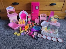 Barbie, Shelly Fridge And Assorted Furniture And Accessories