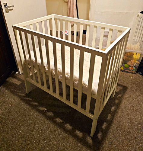 Mamas papas white standard - mamas, &