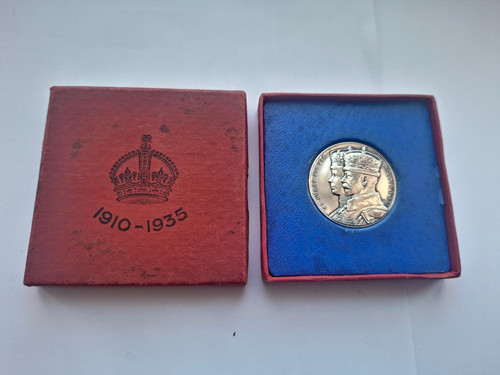 Original 1910 1935 george - george, v