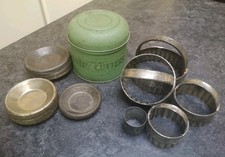 Genuine Vintage Kitchenalia